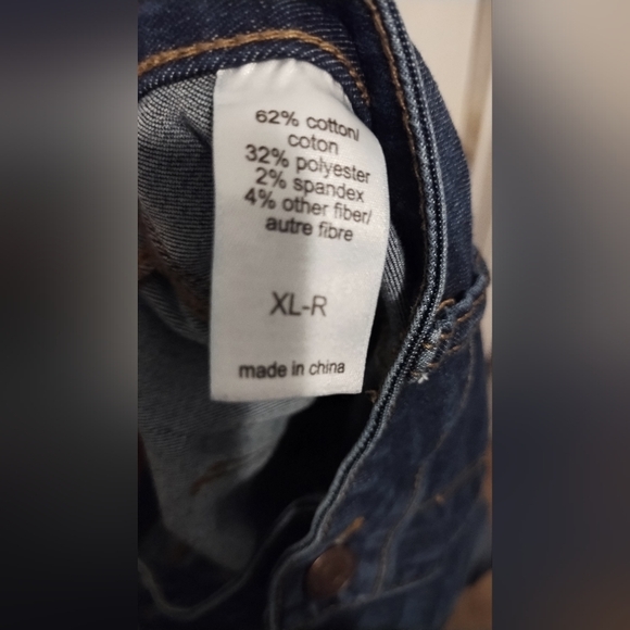 Maurices Women's Flared Jeans No Distressing - Picture 4 of 4